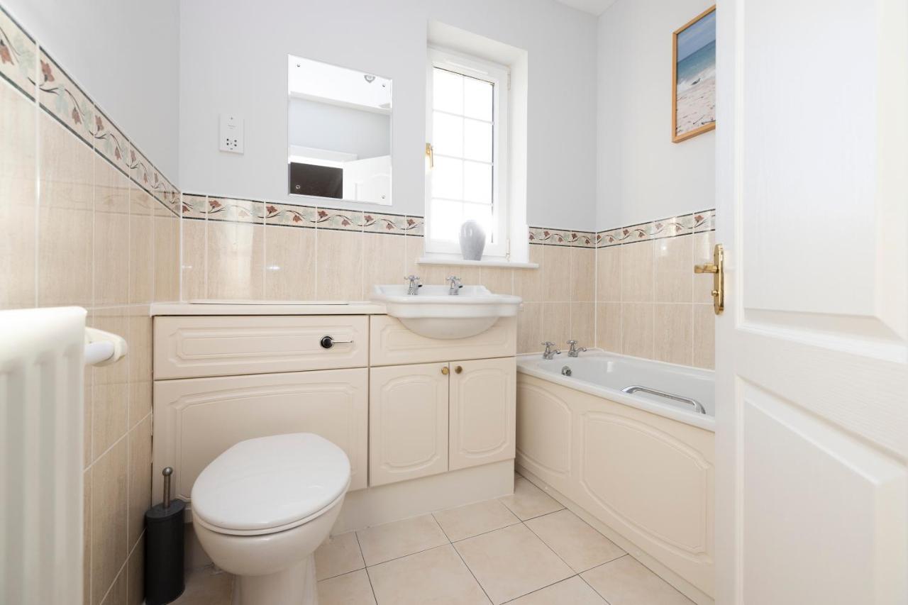 Apartamento Joivy Modern Flat With Free Parking Edimburgo Exterior foto