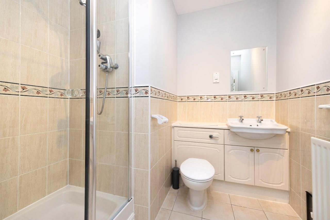 Apartamento Joivy Modern Flat With Free Parking Edimburgo Exterior foto