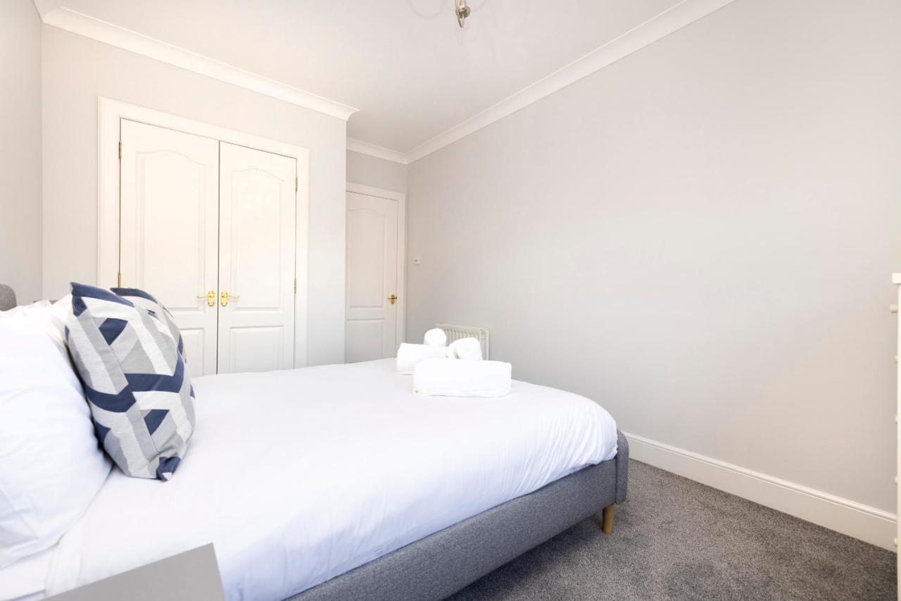 Apartamento Joivy Modern Flat With Free Parking Edimburgo Exterior foto